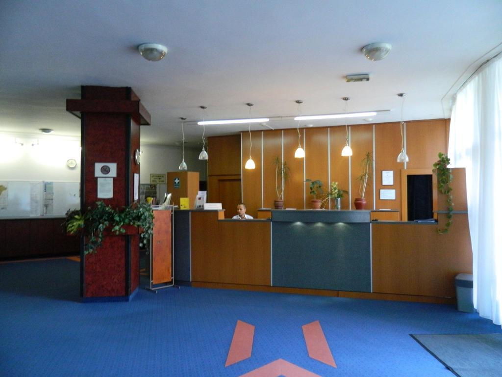 Hotel Nagyerdo Debrecen Dış mekan fotoğraf